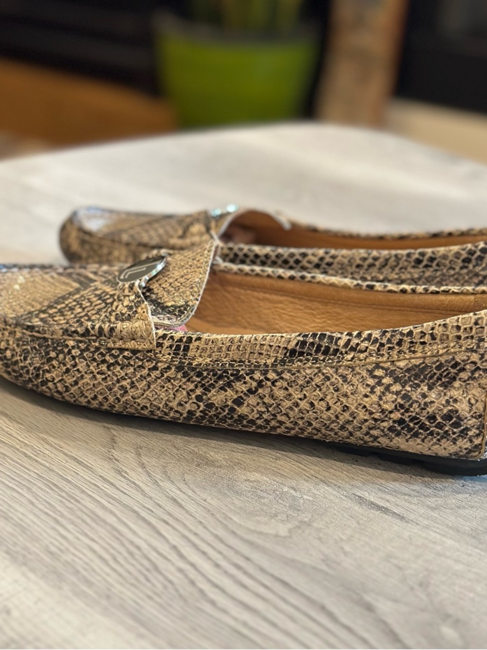 Ralph Lauren Snake-Print Loafers in Tan and Black - Picture 5 of 15